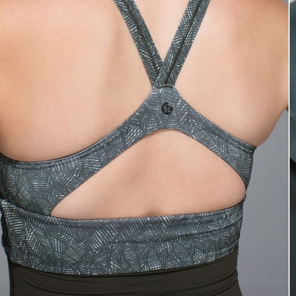 Lululemon Wrap It Up Tank green size 6 - Picture 9 of 9